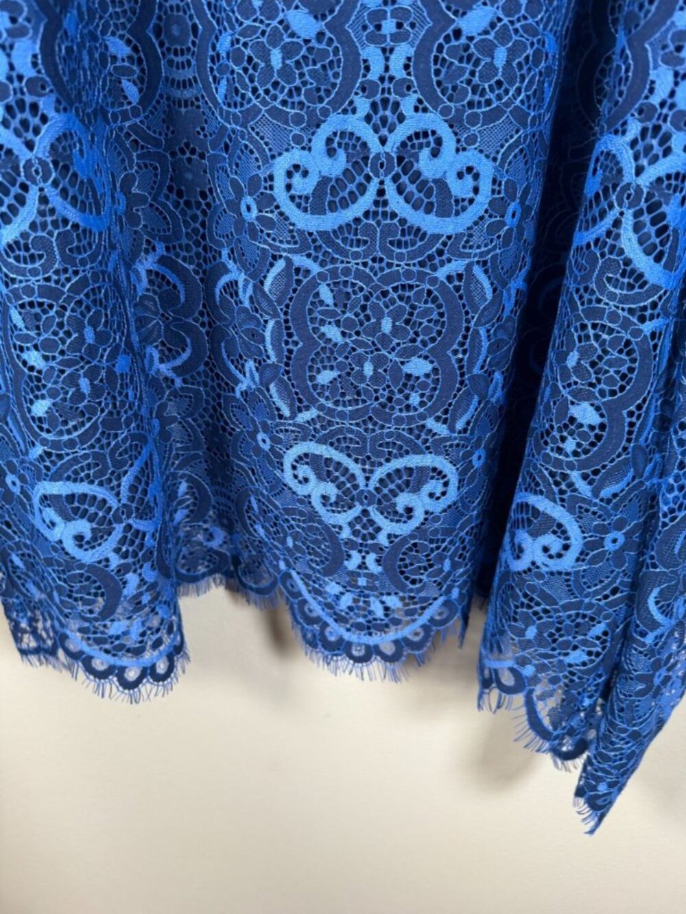 Lilly Pulitzer Averi Lace Long Sleeve Top Size Large Boca Blue Preppy Event - Picture 9 of 13